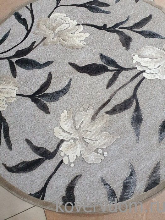 Рельефный ковер из вискозы GENOVA Цветы 38070 6535 90 КРУГ Рельефный ковер из вискозы GENOVA Цветы 38070 6535 90 КРУГ