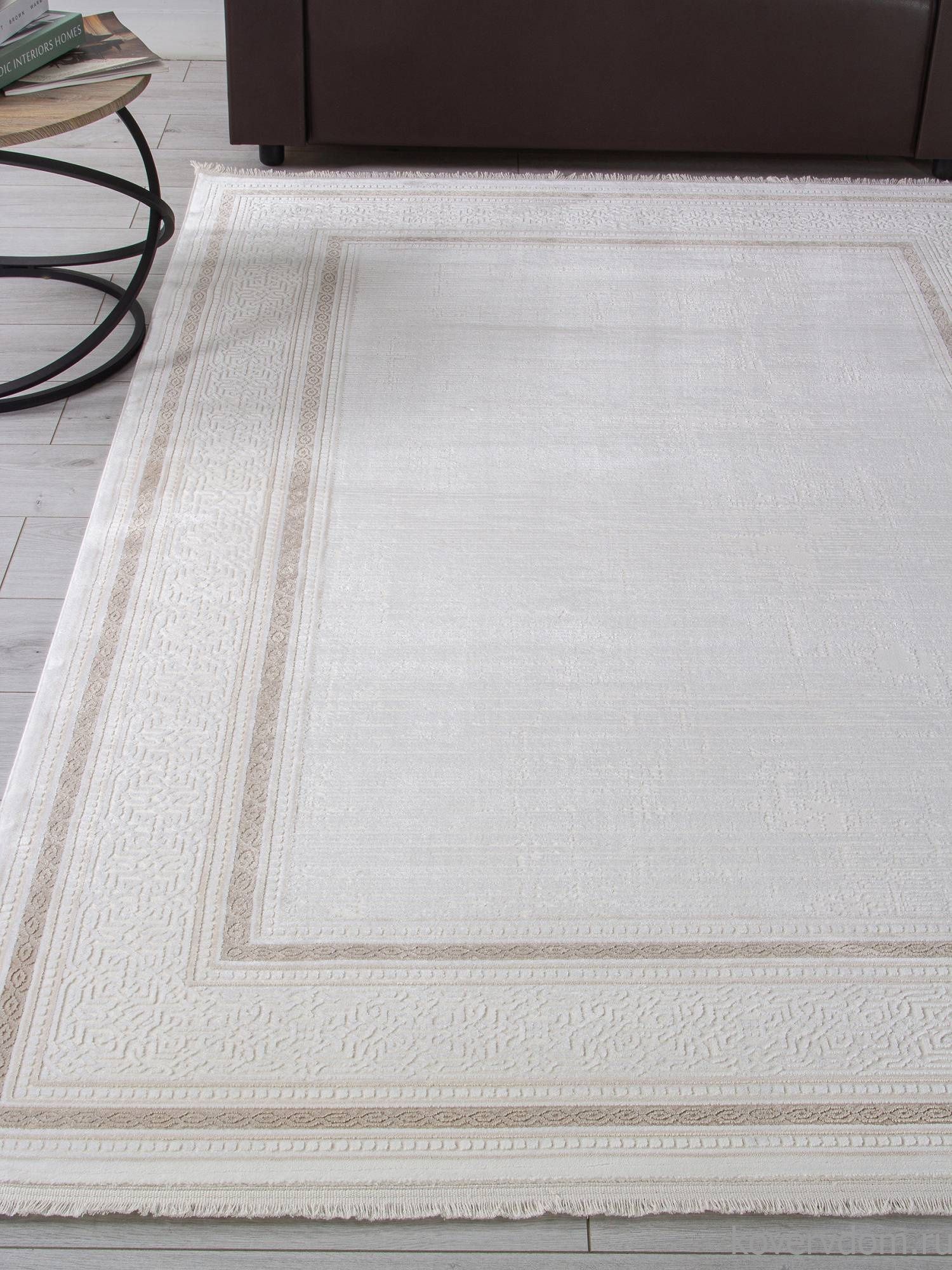 Ковер ANATOLIA 32218C WHITE / CREAM Ковер ANATOLIA 32218C WHITE / CREAM