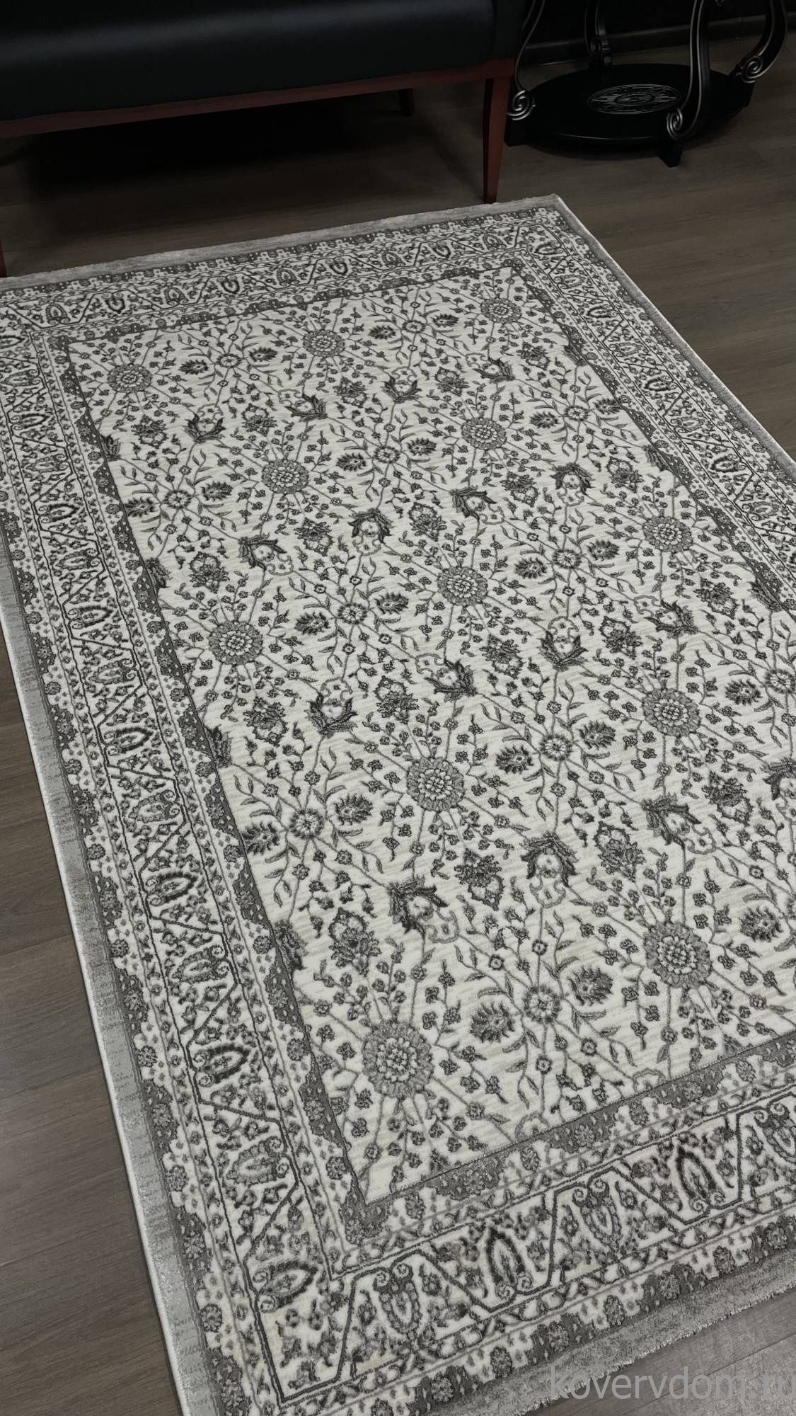 Ковер LILY 5258B S.WHITE / P.CREAM