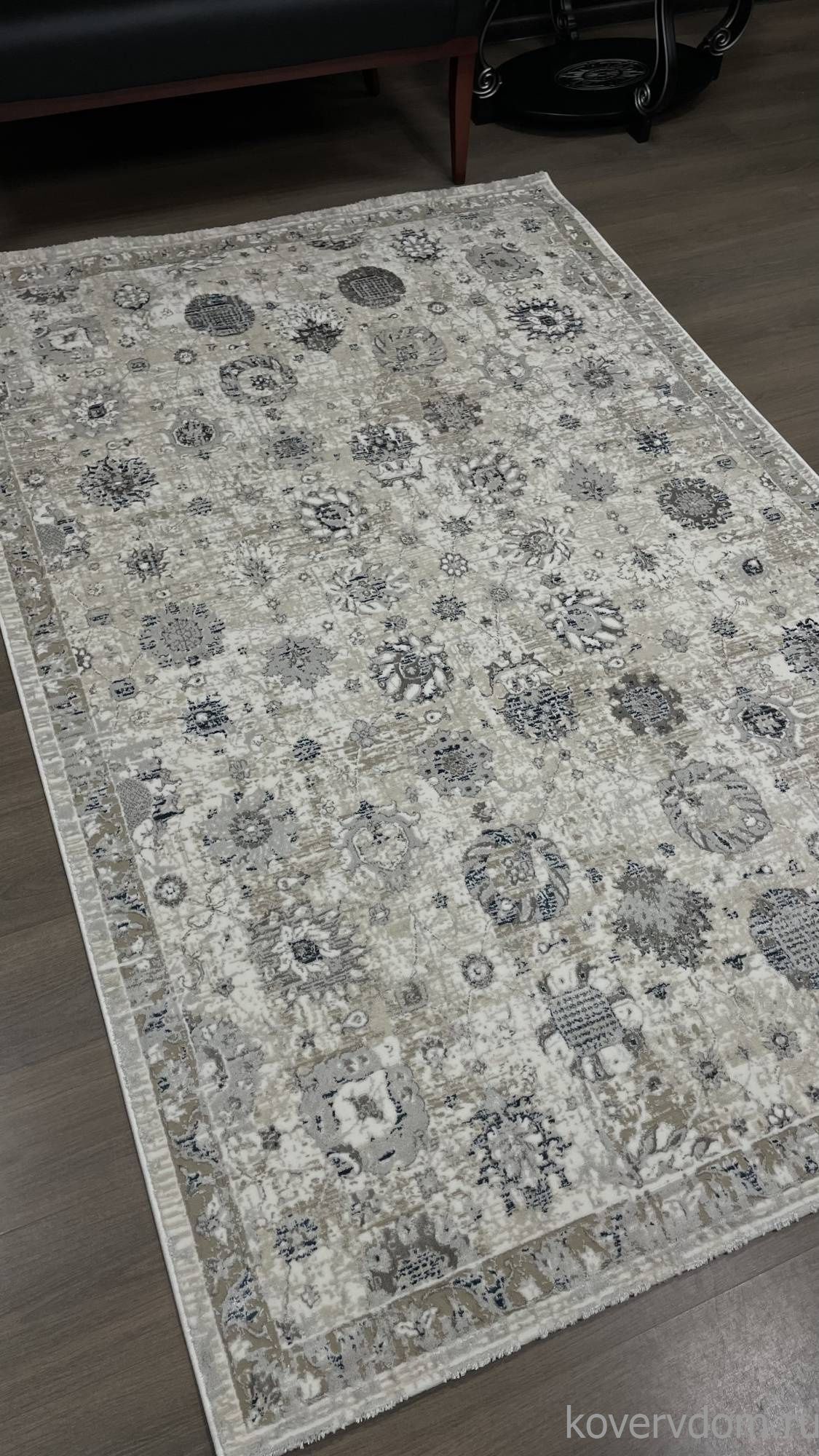 Ковер LILY 9312A S.WHITE / P.BLUE