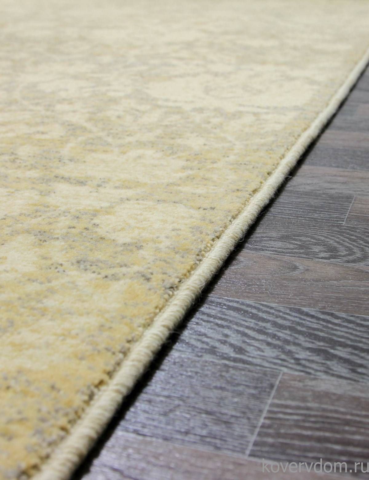 Ковер DJOBIE 45-45 100 V Ковер DJOBIE 45-45 100 V